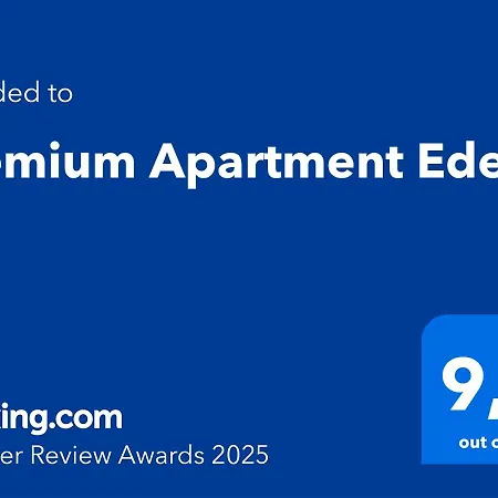 Premium Eden アパート ポレッチ